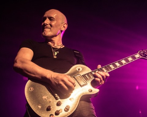 Viv Campbell, Def leppard, Belfast