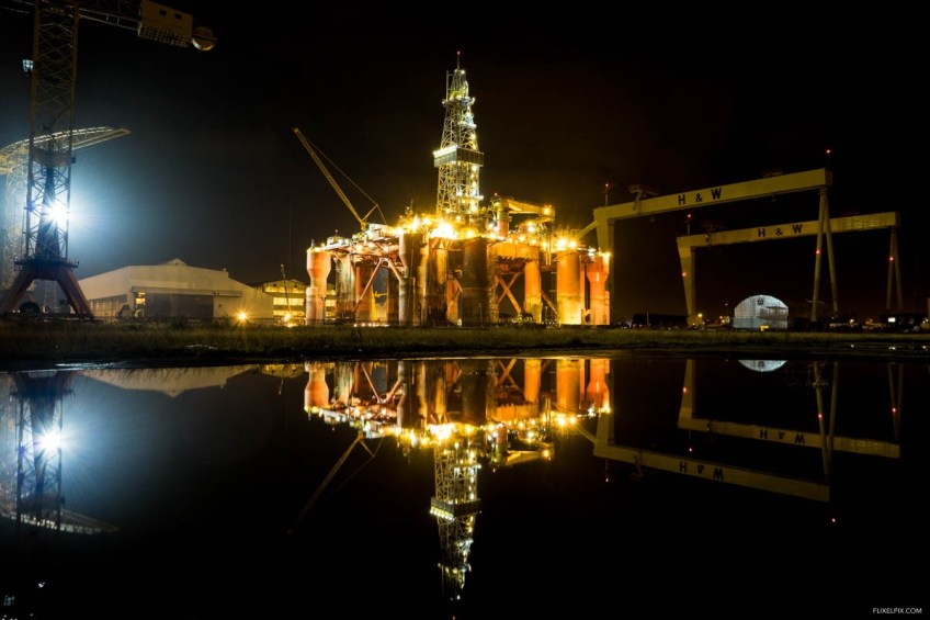 Harland and Wolff at night