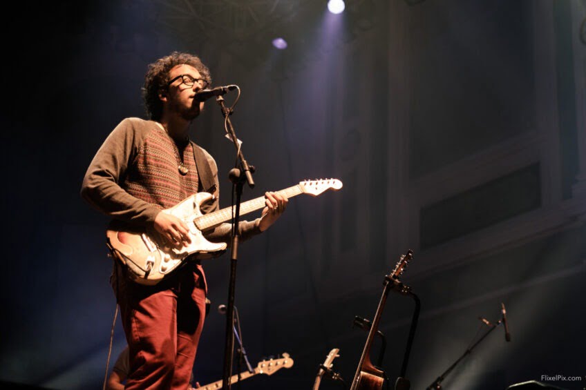 Gungor, Fujifilm 35mm F/1.4