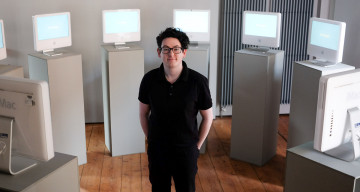 John D'Arcy - Close your Eyes and Read