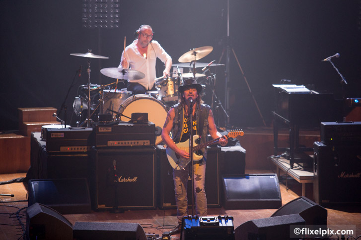 Richie Sambora, Belfast