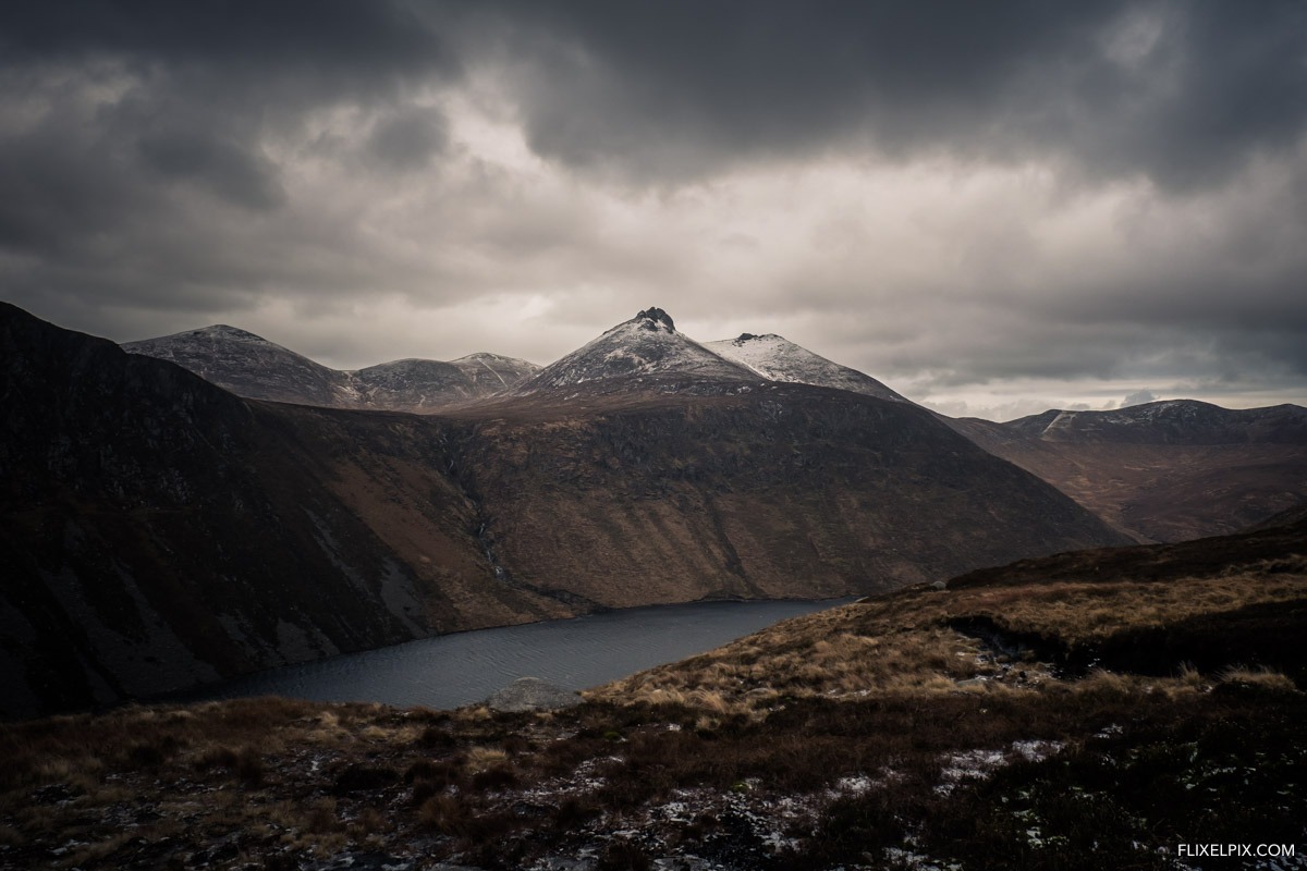 The view across to Slieve Bearnagh.